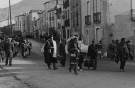 Réfugiés traversant Collioure, février 1939. 