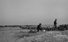 Distribution de nourriture au d’Argelès-sur-Mer, février 1939.