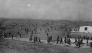  Vue générale à l’entrée du camp d’Argelès-sur-Mer. Février 1939. 