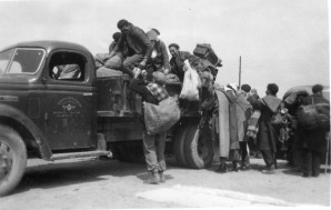 Embarquement de réfugiés espagnols dans une Compagnie de Travailleurs Etrangers. 