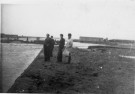 Pont permettant de passer le Tamarigué dans le camp d’Argelès-sur-Mer détruit après l’Aiguat d’octobre 1940.