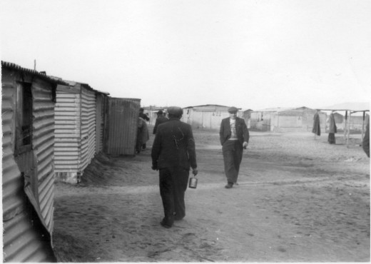 Camp d’Argelès-sur-Mer, novembre 1940, photographie prise lors de la visite du Docteur Cramer pour le CICR. 