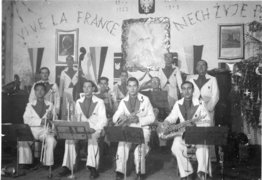 L’ Orchestre Iberia, orchestre du camp d’Argelès-sur-Mer, en 1942.